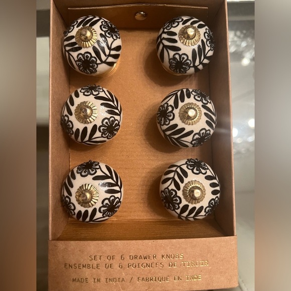 Black and White Ceramic Knobs with Gold Accents - Picture 3 of 4